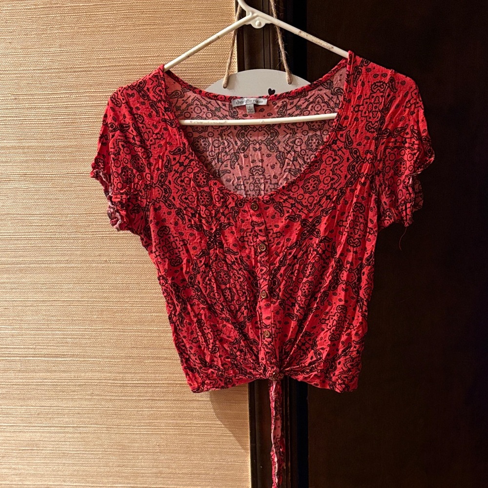 Vintage Charlotte Russe Red and Black Patterned Blouse